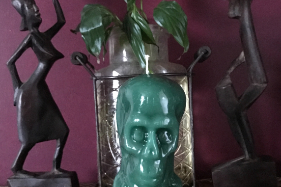 MONEY MIND LOADED GREEN SKULL CANDLE